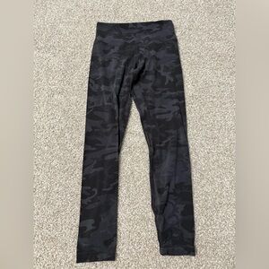 Lululemon Align Pant II *25"
Incognito Camo Multi Grey